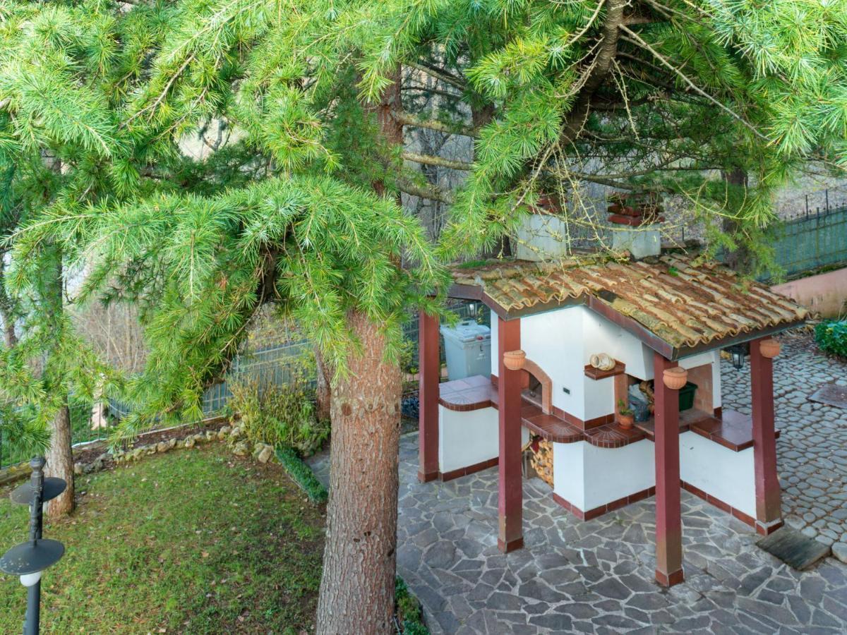 Belvilla By Oyo Villa In Tagliacozzo Ngoại thất bức ảnh