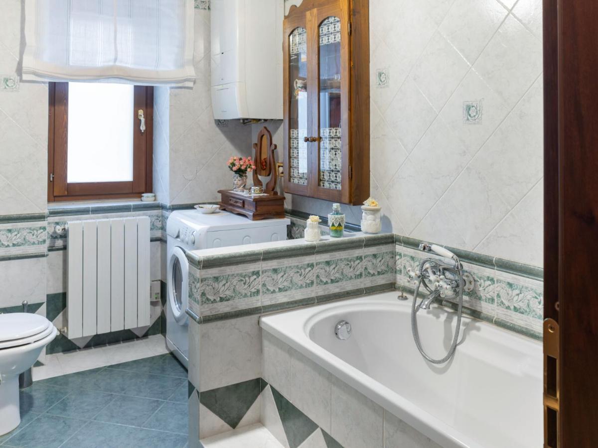Belvilla By Oyo Villa In Tagliacozzo Ngoại thất bức ảnh